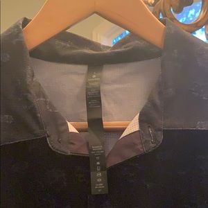 Black/green Lululemon large men’s shirt